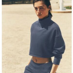 ALO Yoga Cropped Serenity Coverup RARE color!!  NWT in original packaging